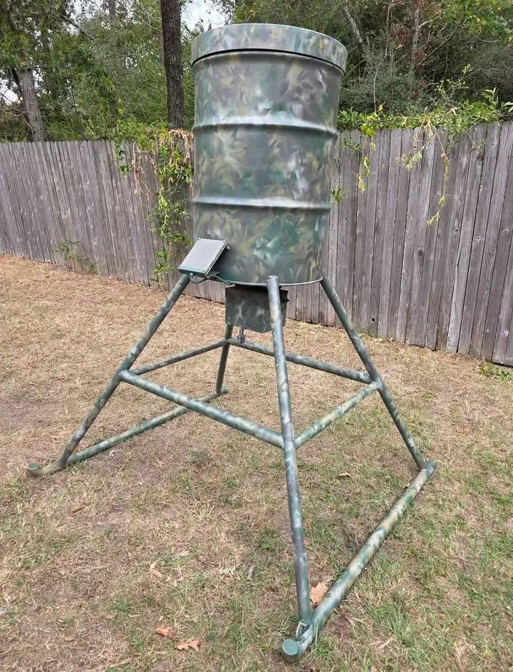Heavy Duty Deer Feeder Sled - Image 2