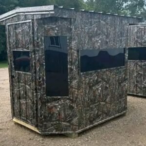 Brown and camo blind